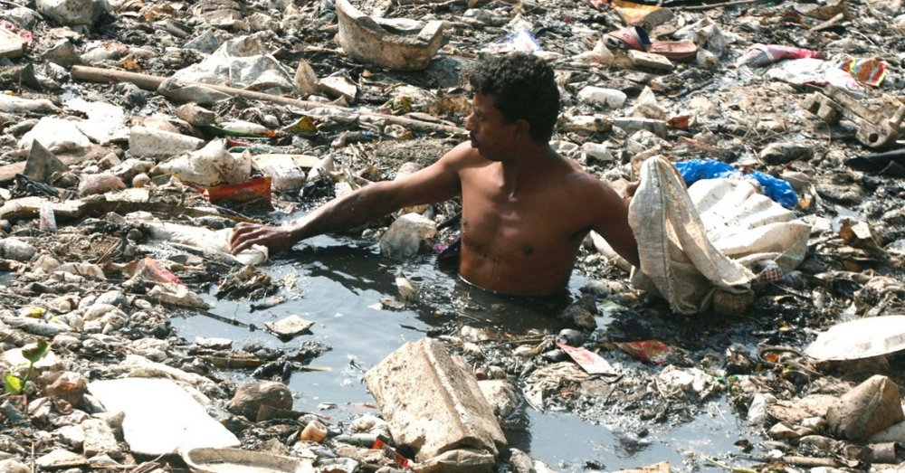 Delhi HC allows application to make Centre as Party in plea seeking strict compliance of Manual Scavengers Law